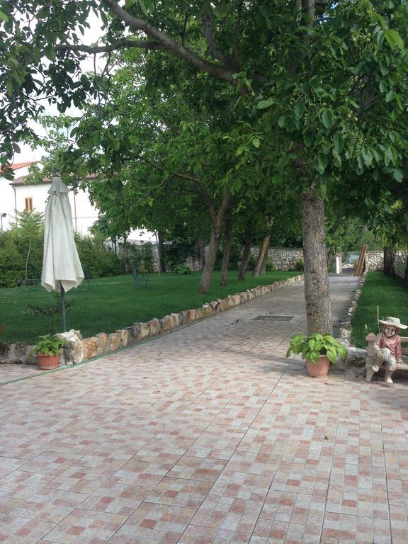 Agriturismo Capriccio Di Giove Cansano Buitenkant foto