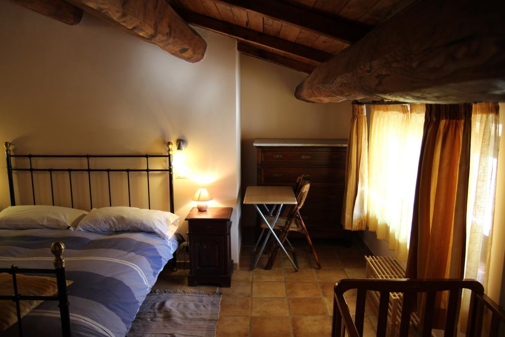 Agriturismo Capriccio Di Giove Cansano Buitenkant foto