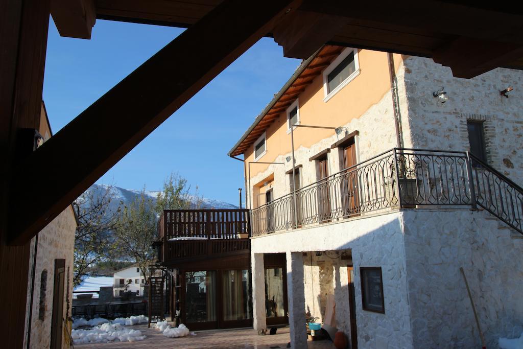 Agriturismo Capriccio Di Giove Cansano Buitenkant foto