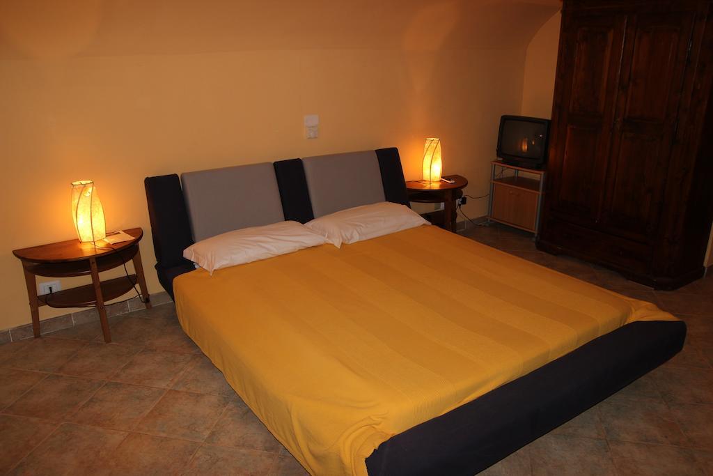 Agriturismo Capriccio Di Giove Cansano Buitenkant foto