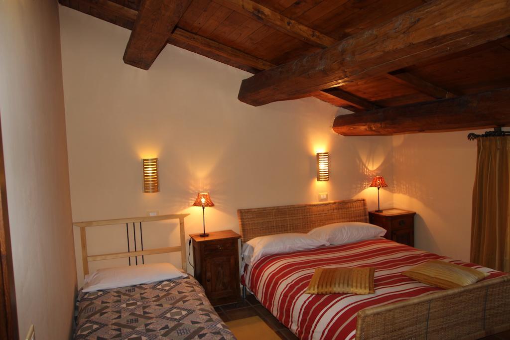 Agriturismo Capriccio Di Giove Cansano Buitenkant foto
