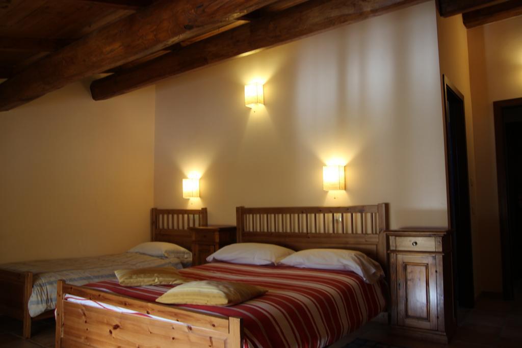 Agriturismo Capriccio Di Giove Cansano Buitenkant foto