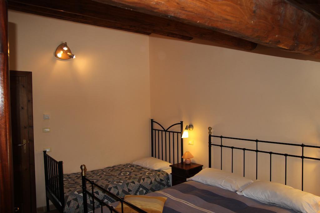 Agriturismo Capriccio Di Giove Cansano Buitenkant foto
